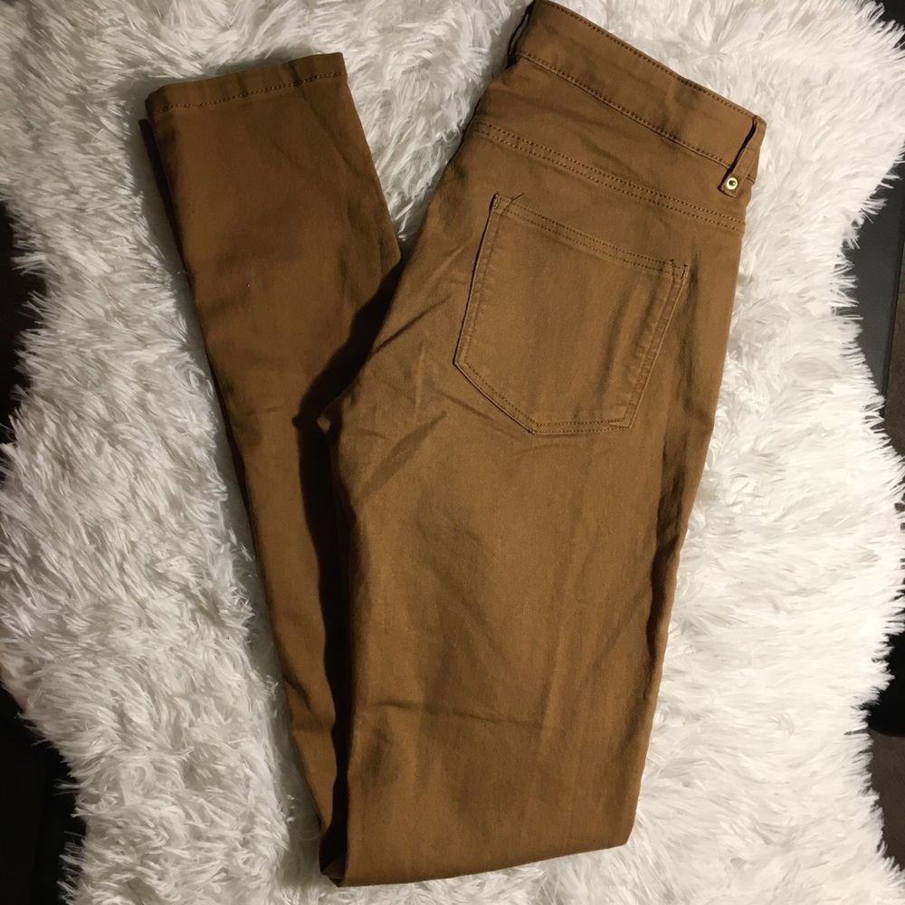 H&M Pants - Can no longer fit make any offer!